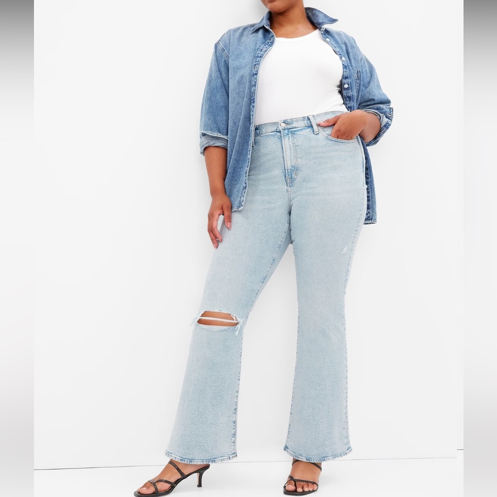 Gap Women’s 70’s Flare Stretch High Rise Distressed Blue Jeans Plus Size 16/33R